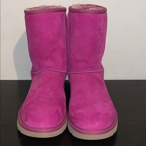 Women’s UGG Classic Short Boot